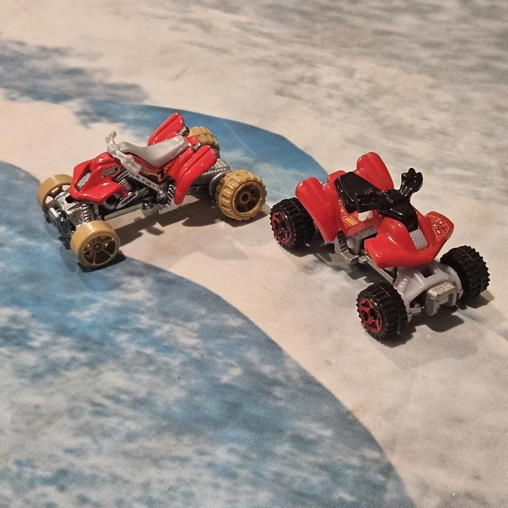 Hot Wheels ATV Quad Lot 2002 Sand Stinger 2012 McDonalds Quad Racer Red Diecast